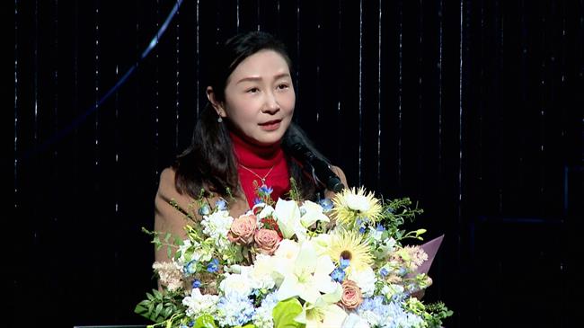 黄院长签约仪式.jpg