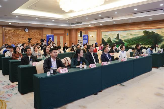 发布会观众席.jpg