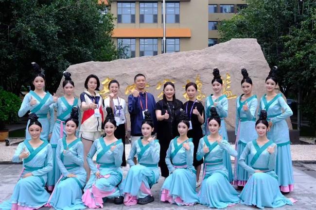 微信图片_2025-09-12_014725_957.jpg