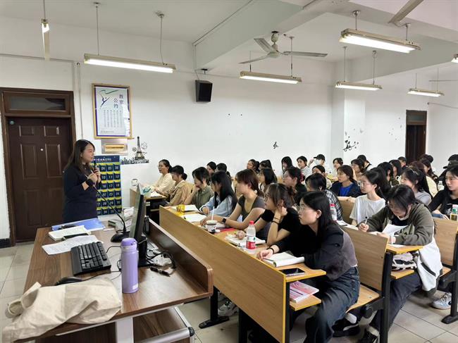听课1.jpg